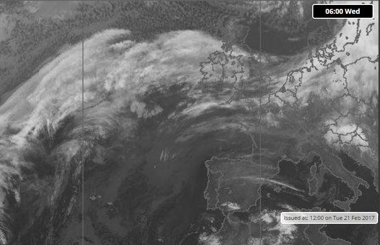  Satellite imagery shows Doris sweeping in from the Atlantic