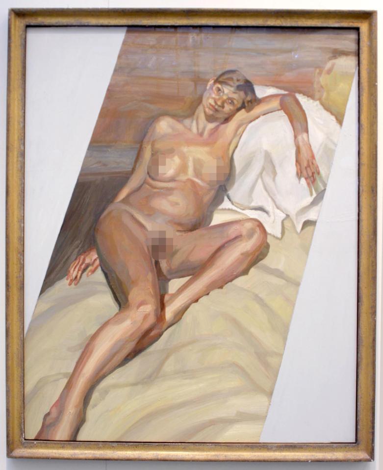  Kate reclines to pose for famed British painter Lucian Freud