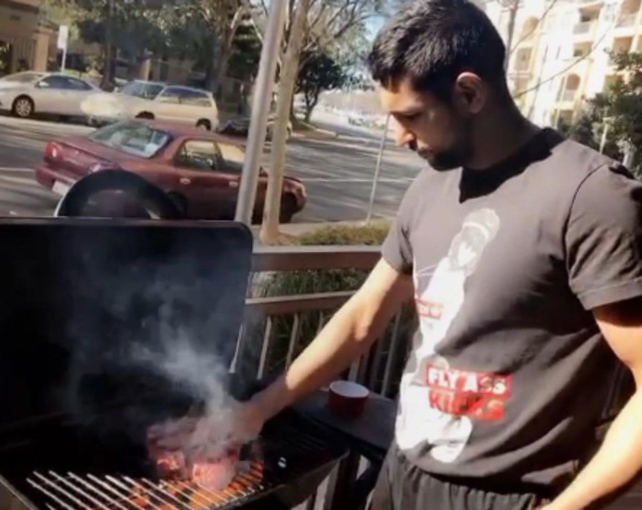 Amir Khan does his best impression of salt bae while barbequing.mov.00_00_11_25.Still011