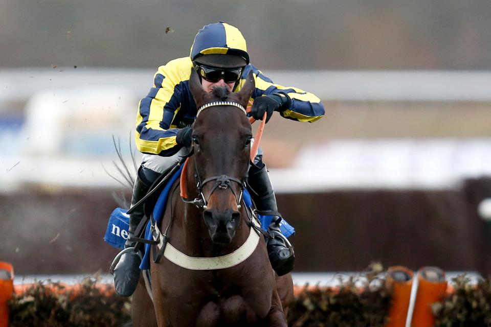 David Bass led from start to finish as Willoughby Court sprung a surprise in the opener at Cheltenham