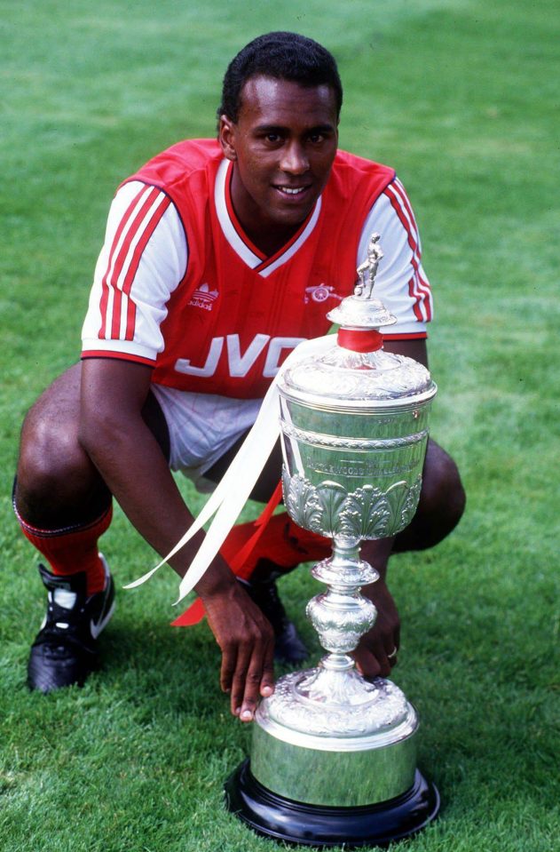  Tragically David Rocastle passed away in 2001 having played for Arsenal, Manchester City, Chelsea and Leeds United