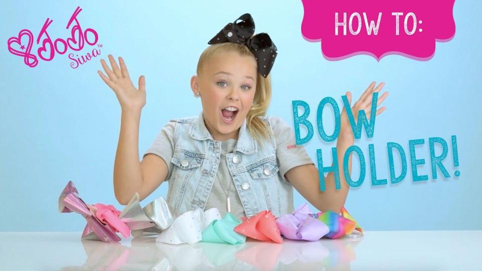  The craze was introduced by American Youtube and reality television star JoJo Siwa