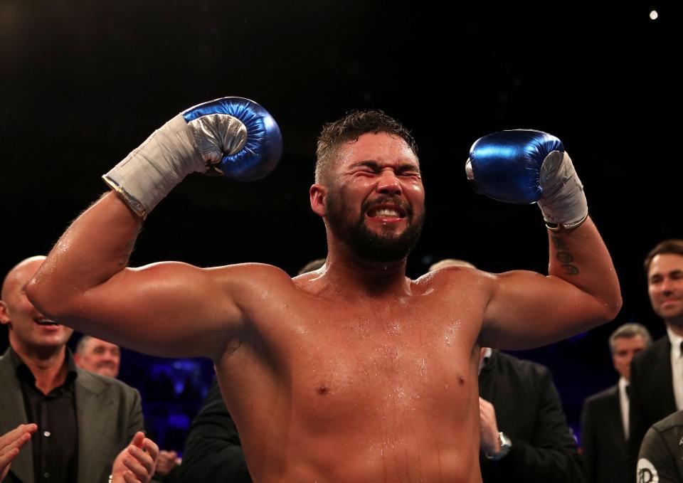  Tony Bellew has revealed he broke his hand during his win over David Haye