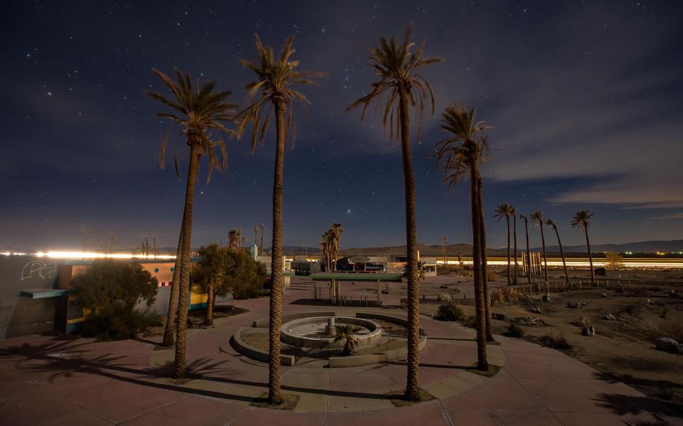  The park's ghostly atmosphere is now a big attraction for photographers and filmmakers