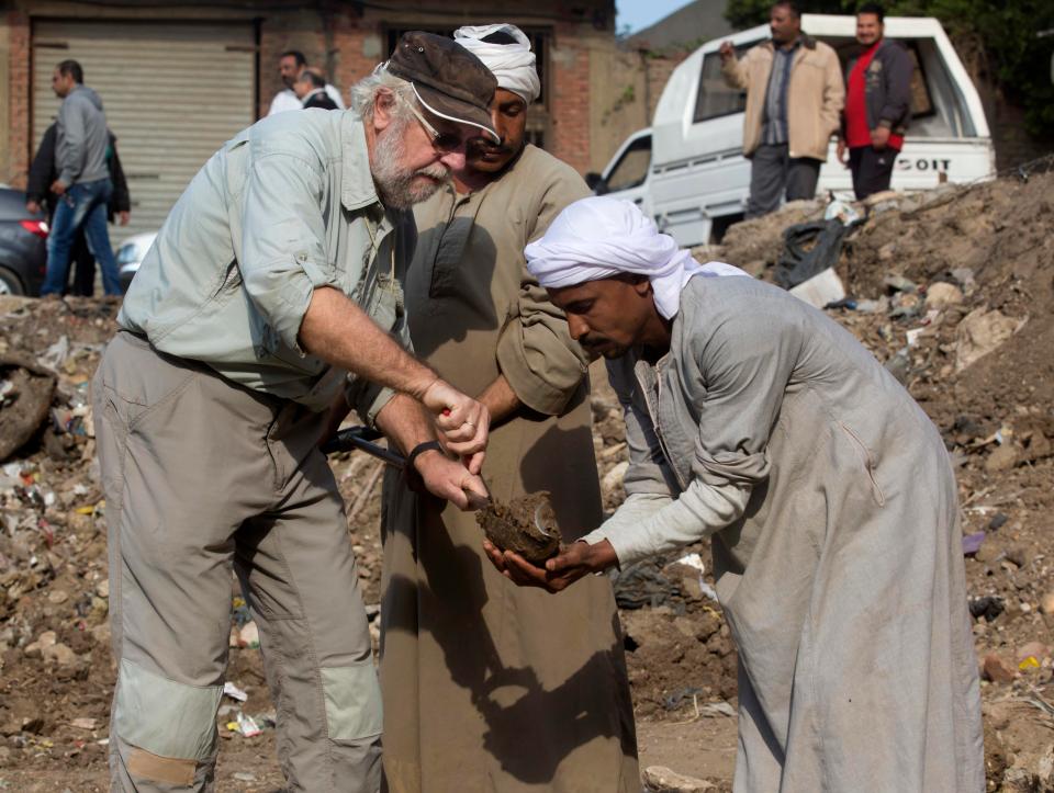 Experts will now attempt to extract the remaining pieces of the statue before restoring it