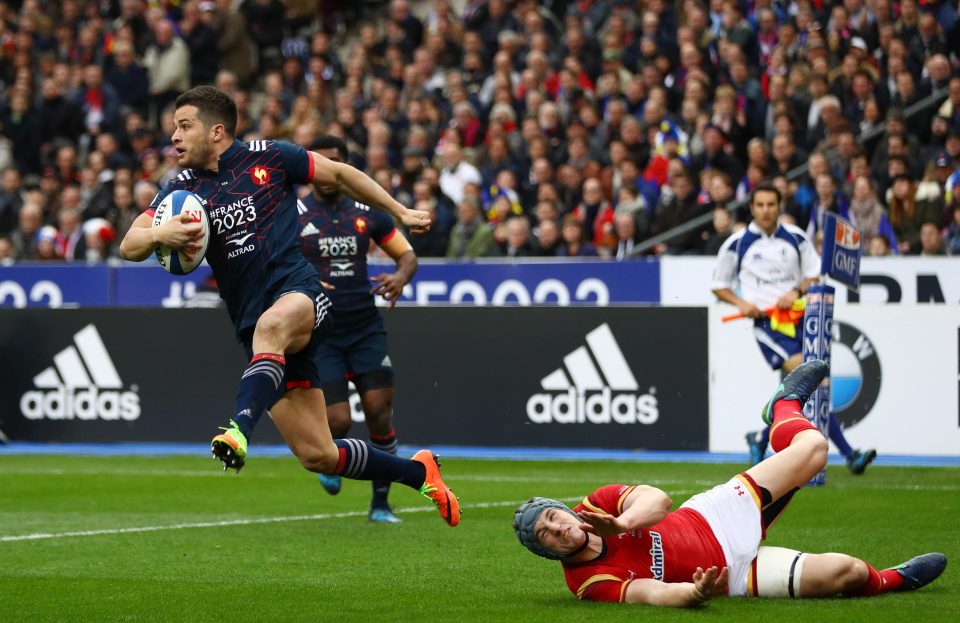 France scored an early try after Wales fell asleep in defence