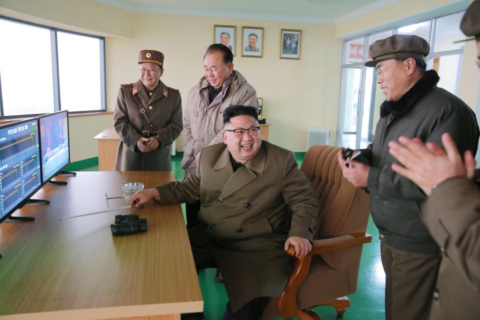  North Korean leader Kim Jong Un watched the ground jet test of a Korean-style high-thrust engine newly developed by the Academy of the National Defence Science 