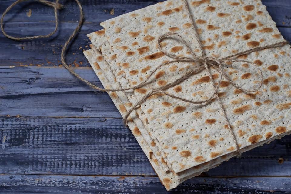  Just like the first Passover celebrations, the unleavened bread is consumed on Pesach Sheni