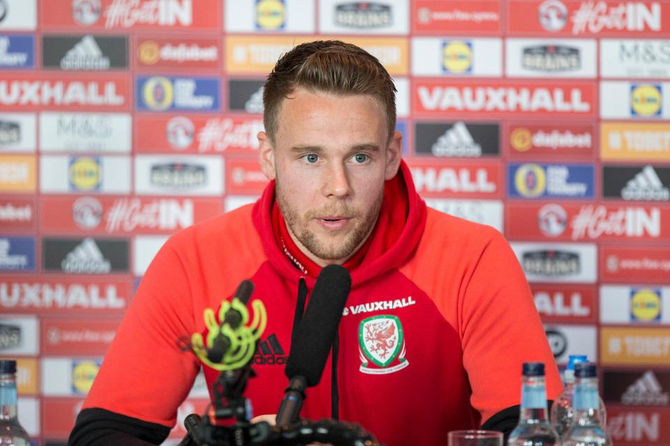  Chris Gunter and his Wales team-mates are preparing to take on Republic of Ireland on Friday