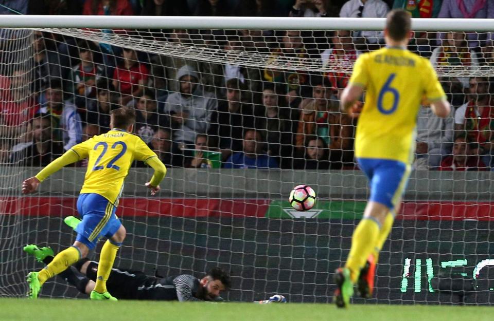  Viktor Claesson pulls one back for Sweden after the break