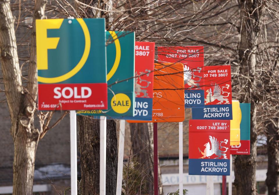  House prices fell by 0.3 per cent in March, bringing the average price of a property to £207,308