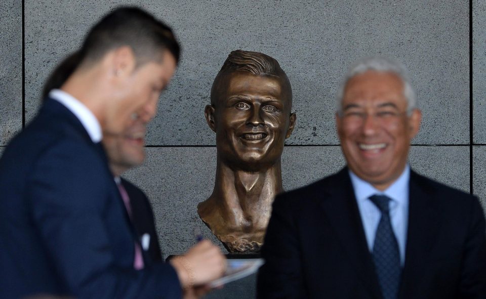  The bust has gone viral with comparisons to former Sunderland striker Niall Quinn