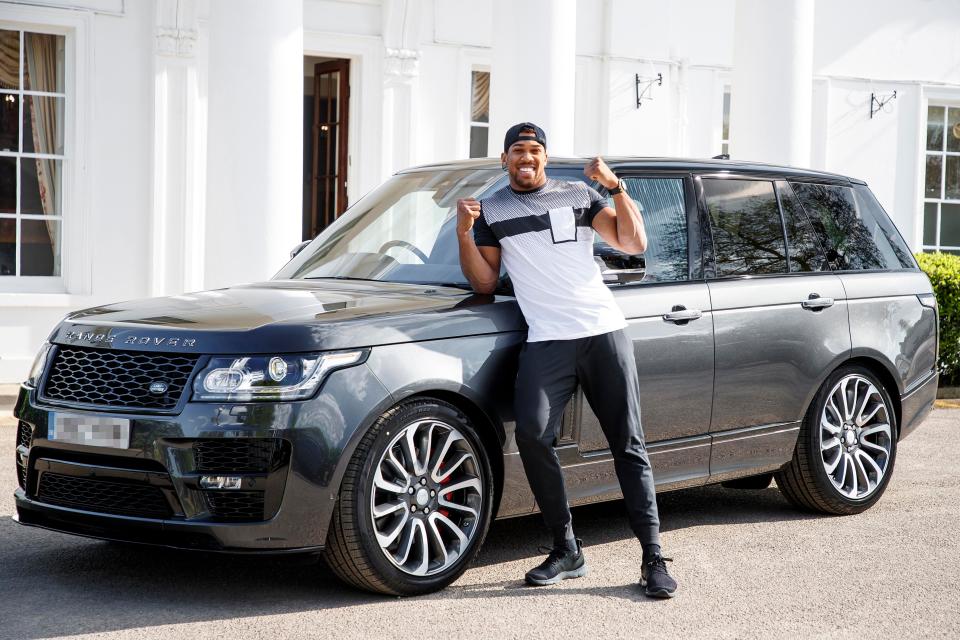  Anthony Joshua has received his custom Range Rover ahead of Saturday's world title fight