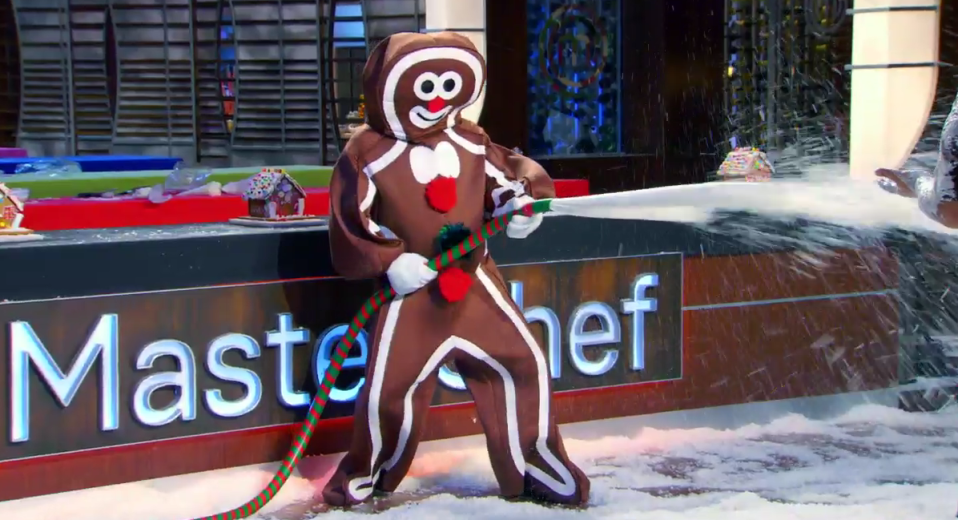  The sinister looking gingerbead man covered the kids in icing sugar