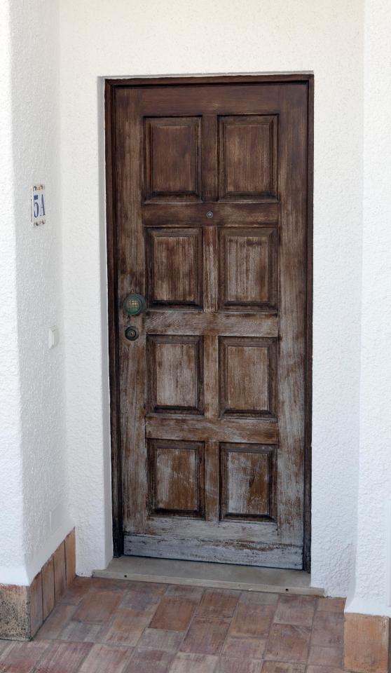  The front door of the Portuguese apartment