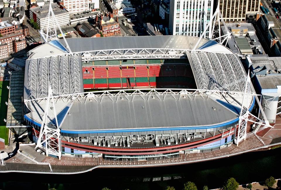  Football chiefs will close Cardiff's Principality Stadium roof for the Champions League final next weekend