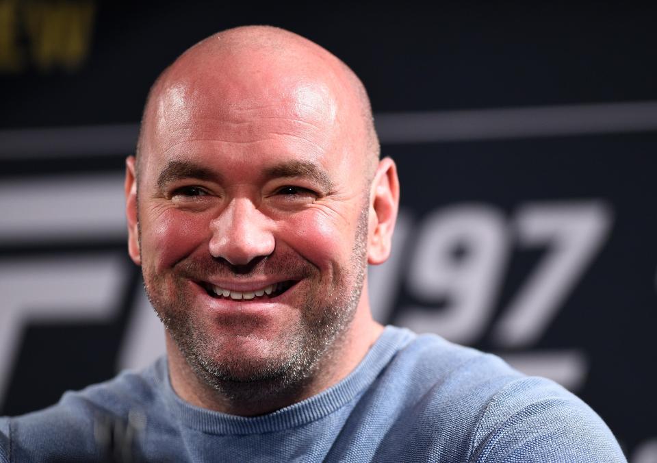  Dana White is proving to be a hurdle in negotiating terms for the Mayweather vs McGregor clash as he is demanding too much of the Irishman's split