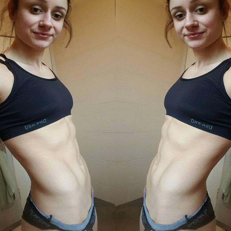  The former anorexic posts fit pics to offer hope to others