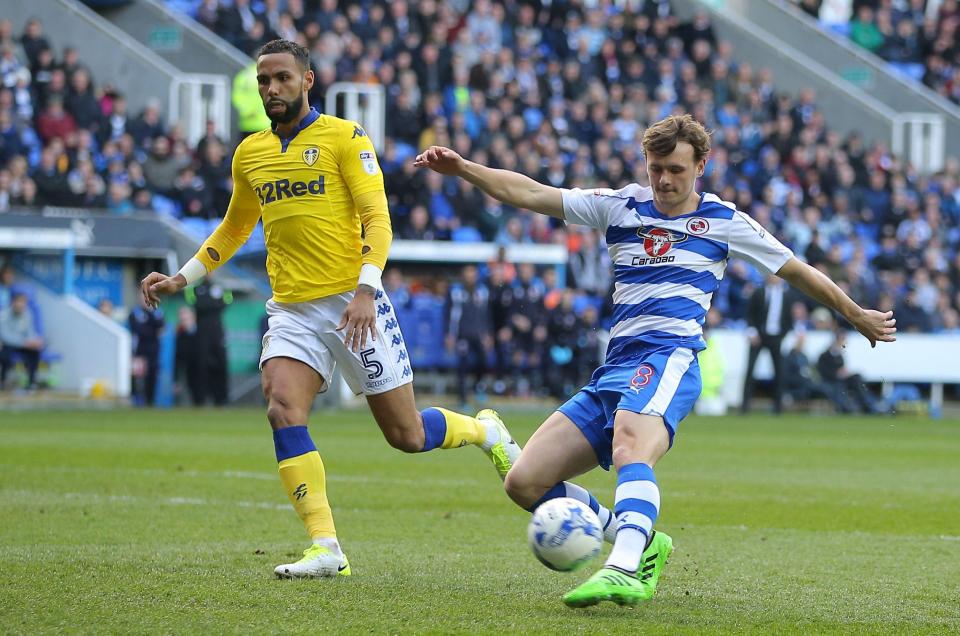  Free signing, John Swift, impressed at the Madejski Stadium