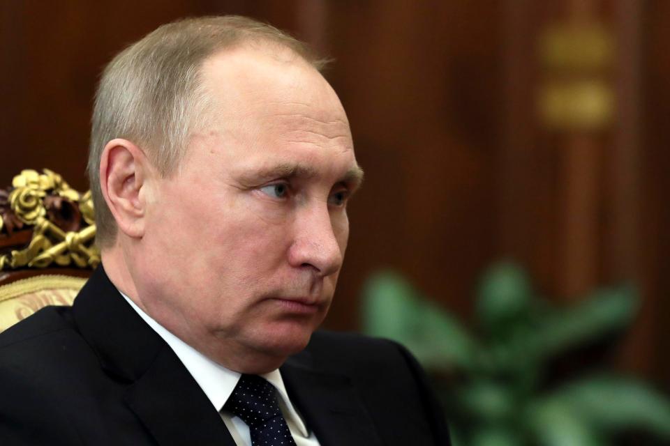  Putin will be urged to pull troops from Syria and drop support for Assad