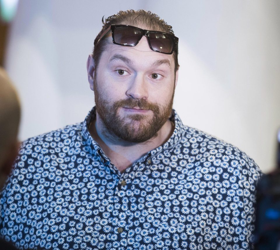  Tyson Fury needs to lose a further six stone to get back down to his fighting weight