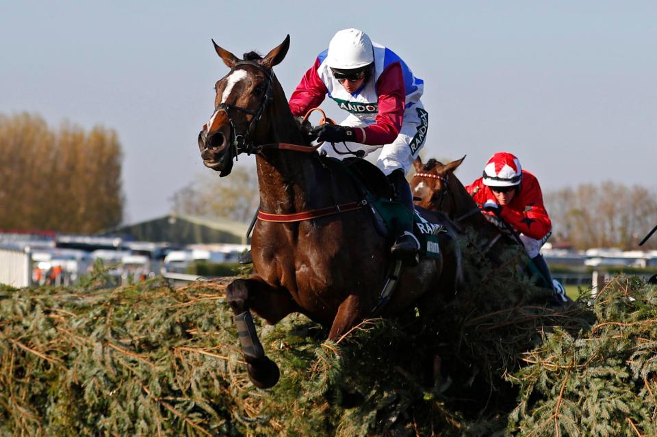 One For Arthur on his way to winning the Grand National