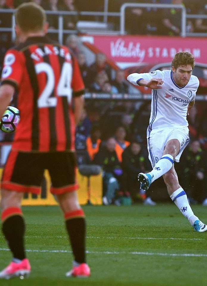 Marco Alonso did for Bournemouth with this free kick