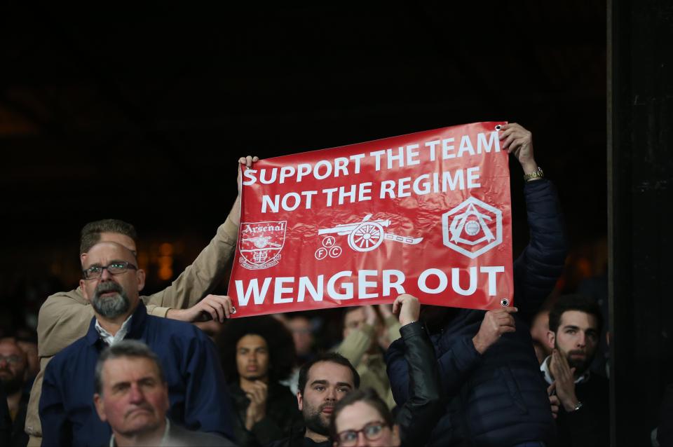 Arsene Wenger is certainly used to banners of protest in 2017