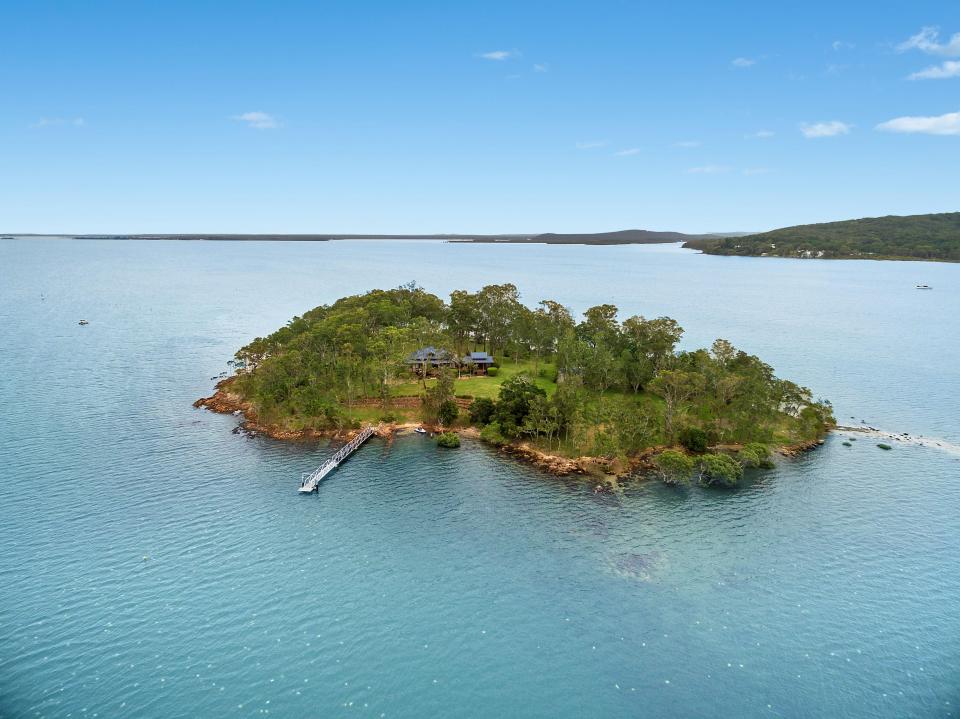 1 Garden Island measures 4.1 acres and is located three hours from Sydney