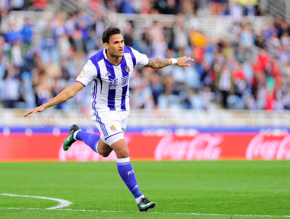 Newcastle are considering smashing their record transfer fee to sign Willian Jose from Real Sociedad