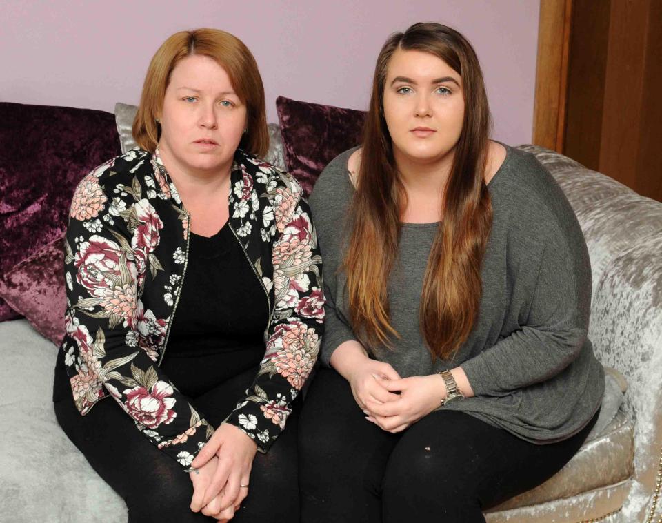  Sarah, pictured with her daughter Shelby, is now raising questions as to why Jeffrey's heart has turned up almost 40 miles away from where Jeffrey died