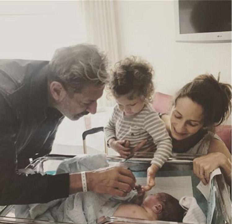  Jeff's wife shared this adorable picture on Instagram to share the happy news