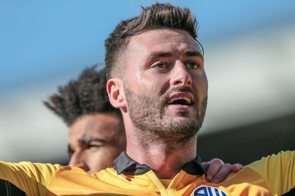  Gary Madine is now dating Adam Johnson's ex Stacey Flounders