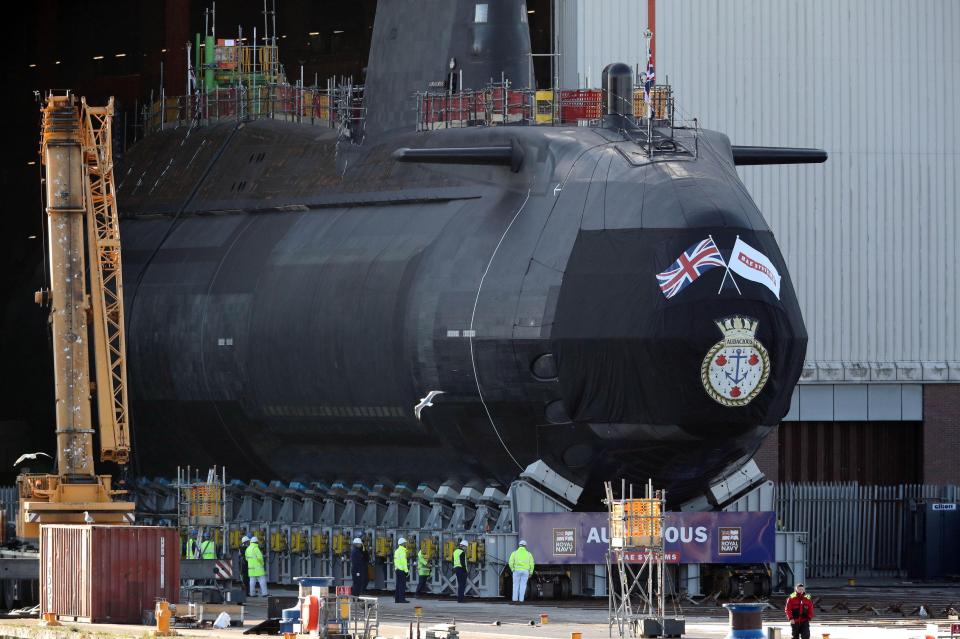  The 318 ft long attack sub carries Tomahawk missiles capable of hitting targets 745 miles away with pinpoint accuracy