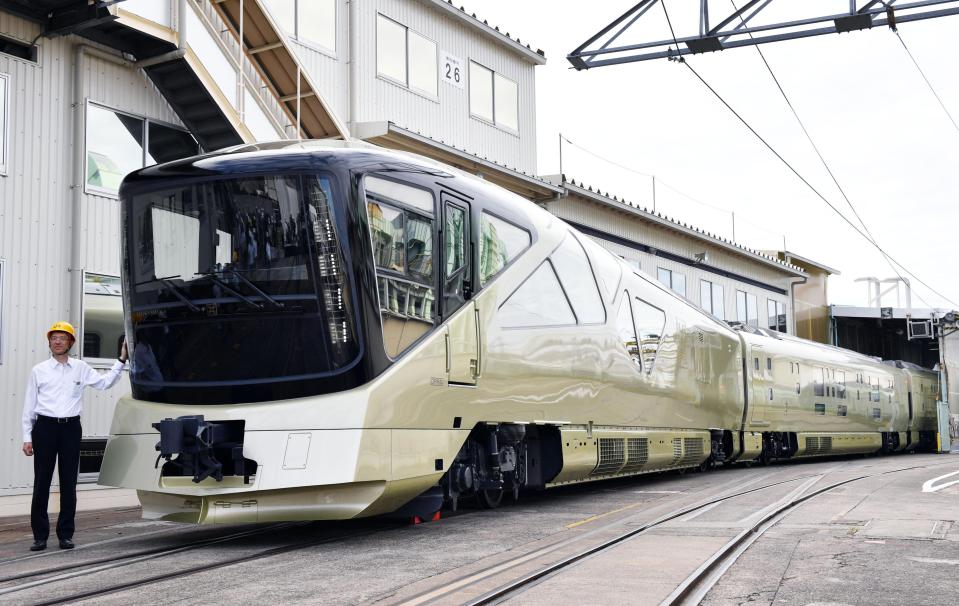  Riding on Japan's Shiki-shima train, which means 'Island of Four Seasons', is set to be one of the most luxurious ways to travel by rail in the world