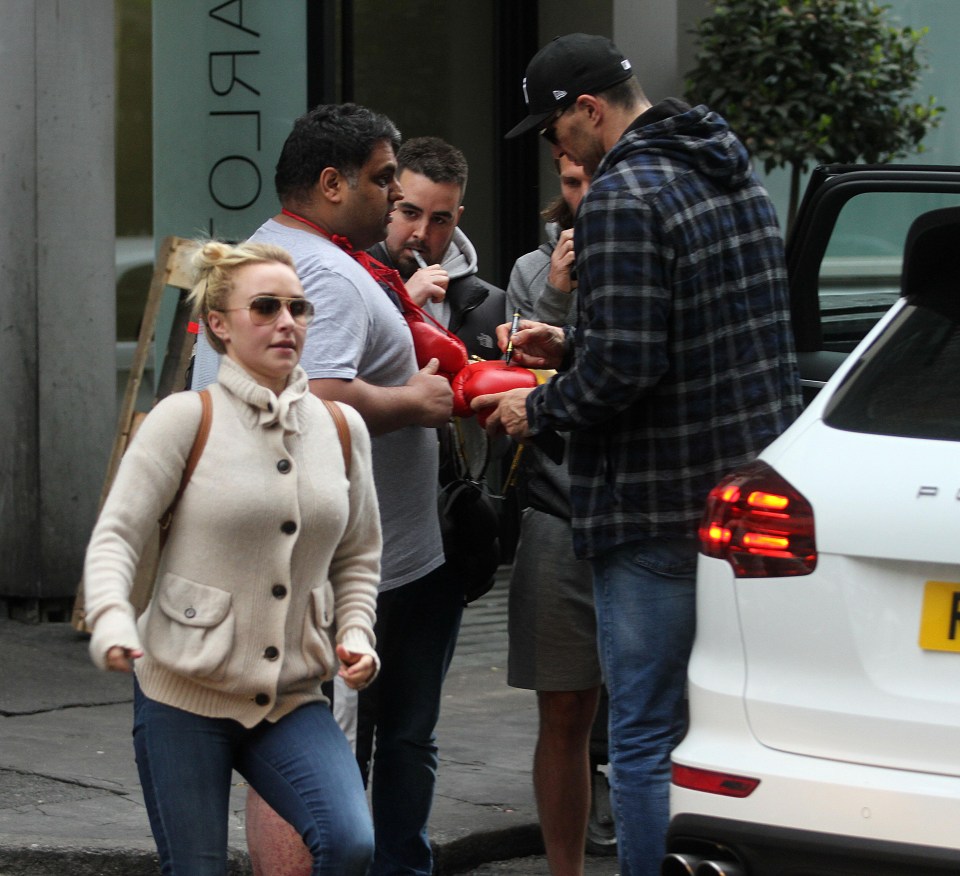 Wladimir Klitschko signed autographs