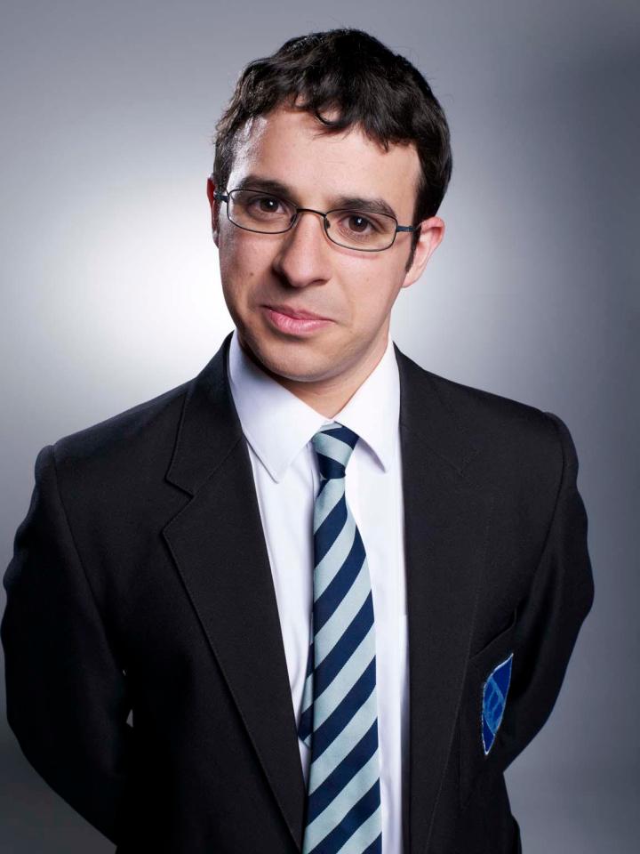  Will played by Simon Bird had no luck with the girls on the show, but has been married for five years and has one daughter. Currently in West End play The Philanthropist. He will soon make his directorial debut with Days Of The Bagnold Summer