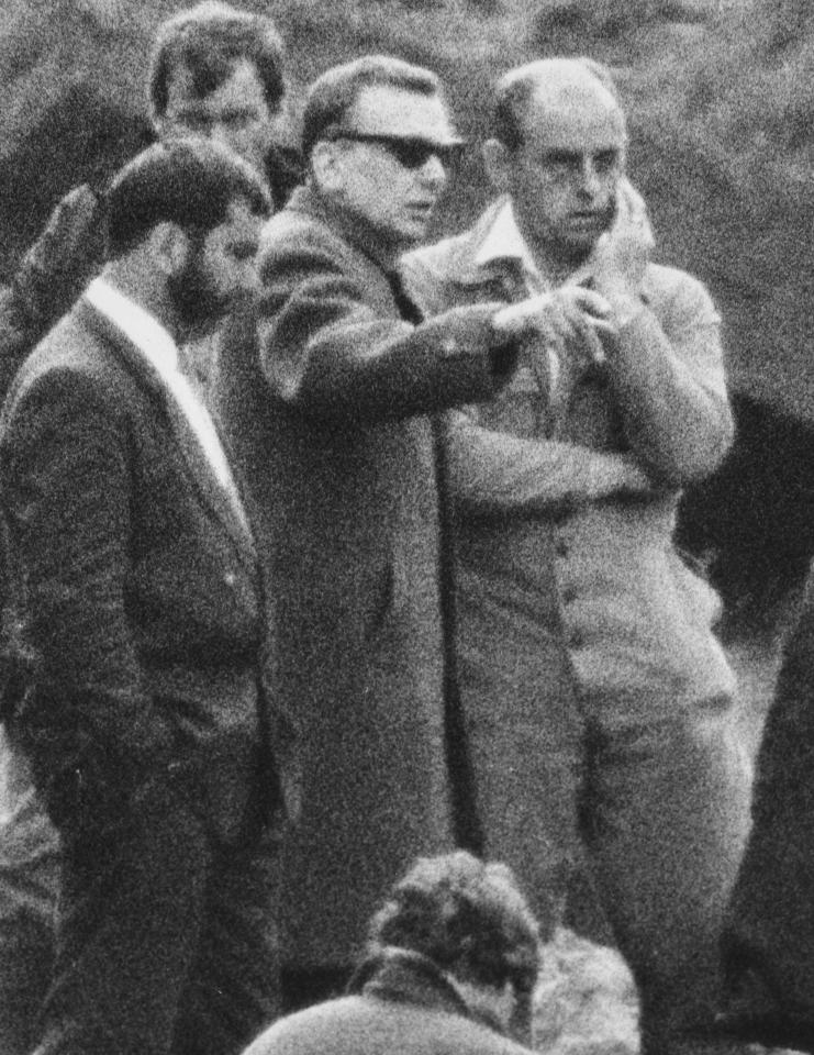  Twisted Ian Brady on Saddleworth Moors in 1987 with Superintendent Peter Topping and police