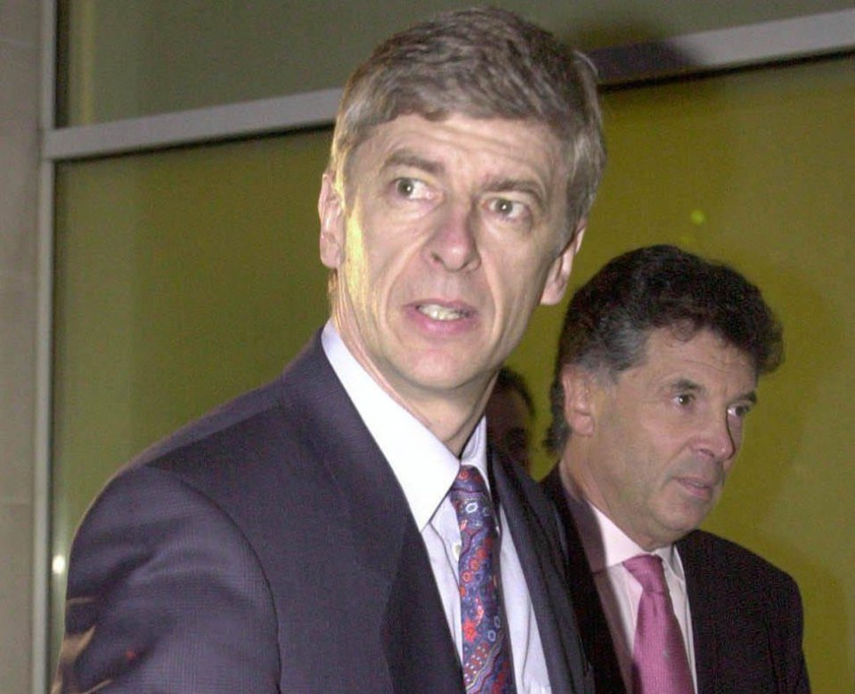 Adams went to meet Arsene Wenger and David Dein to receive his final contract offer