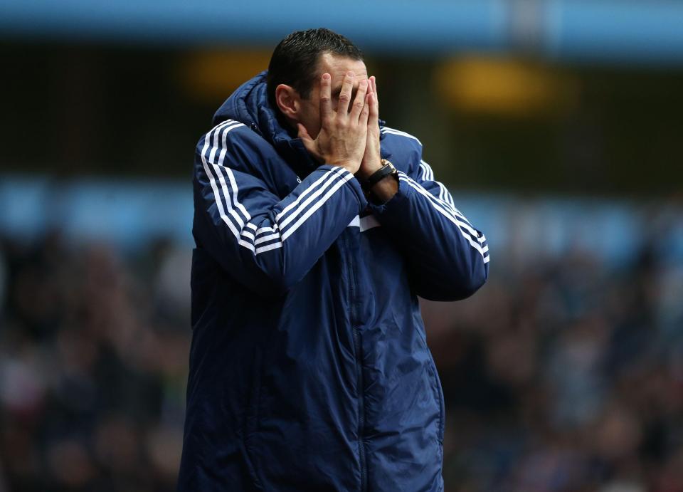  Poyet had dreams of signing his former Chelsea team-mate but they appear to be over