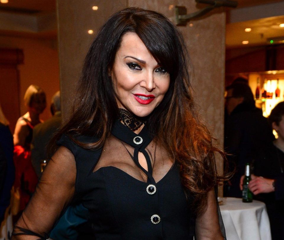  Lizzie Cundy is a known party girl