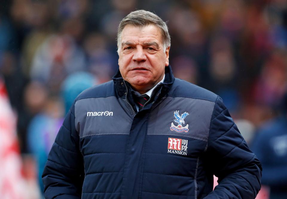  Sam Allardyce has told Crystal Palace he is leaving the club