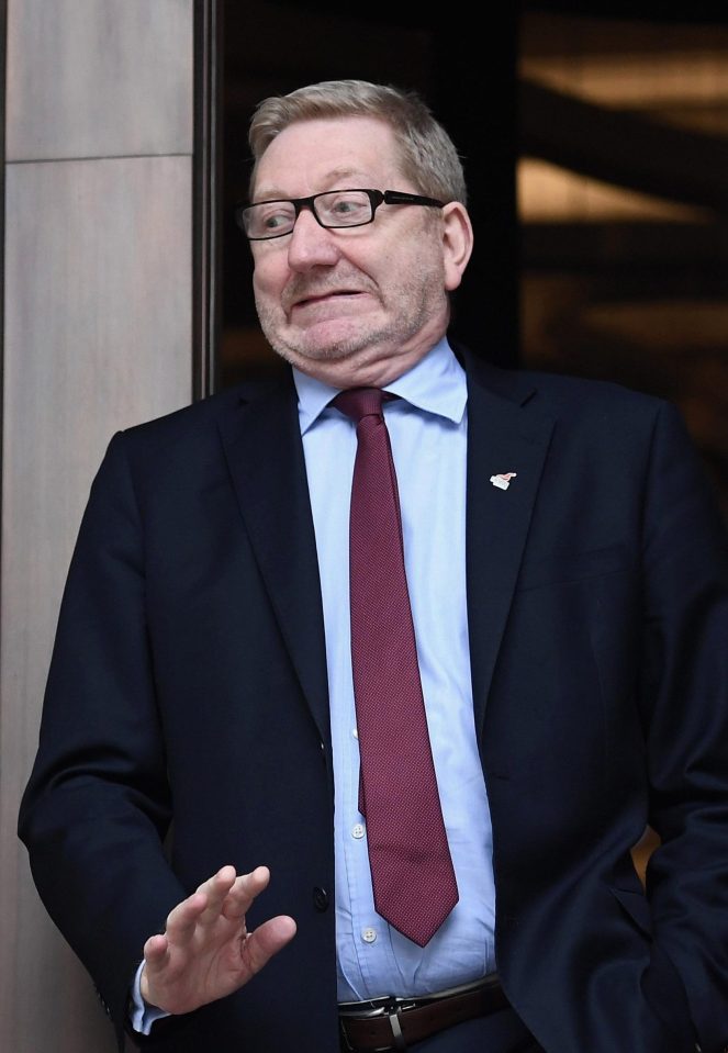  Unite boss Len McCluskey said Labour will have had a successful election if it wins 200 House of Commons seats