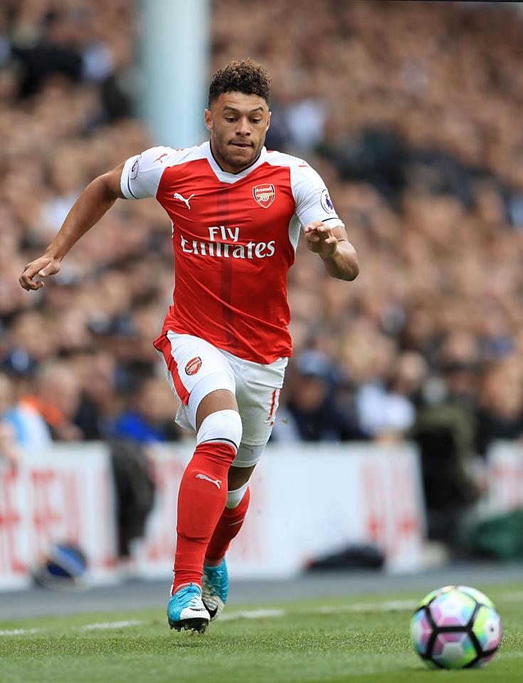  Alex Oxlade-Chamberlain is set to be sold by Arsenal this summer