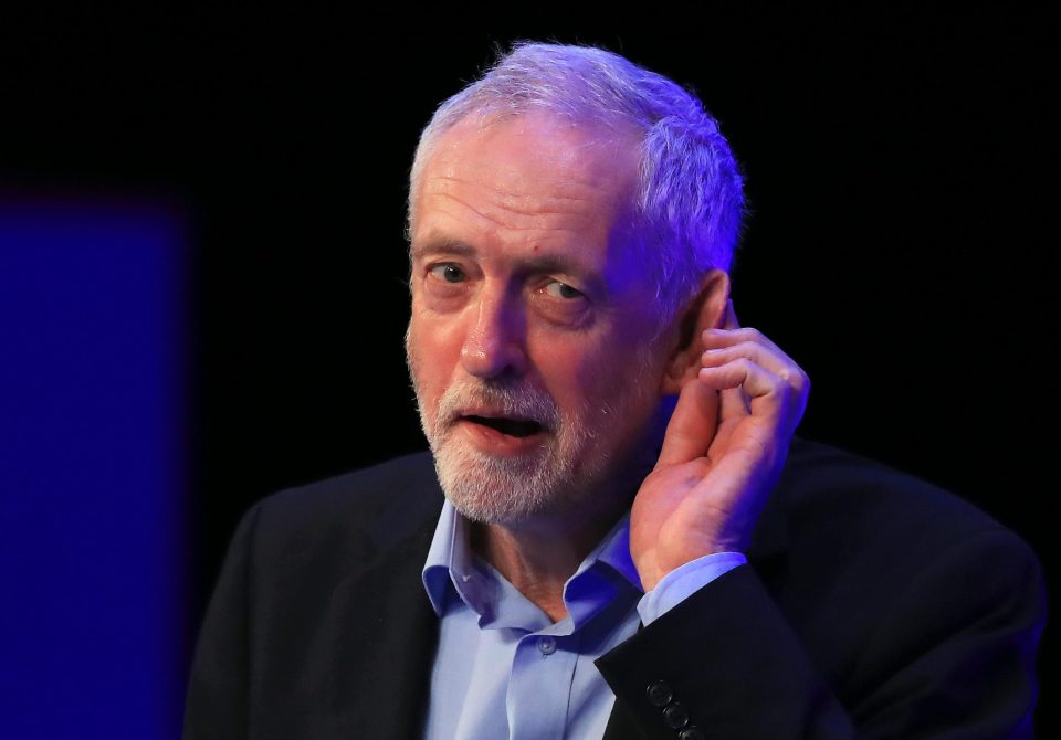  Jeremy Corbyn says he would be willing to agree to the EUs demand for a Brexit 'divorce bill'