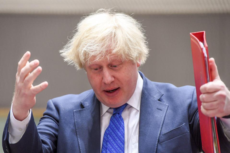  Boris Johnson says the UK will allow an EU army