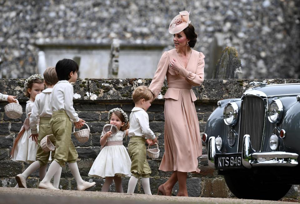  Kate Middleton was in charge of keeping the page boys and bridesmaids in line