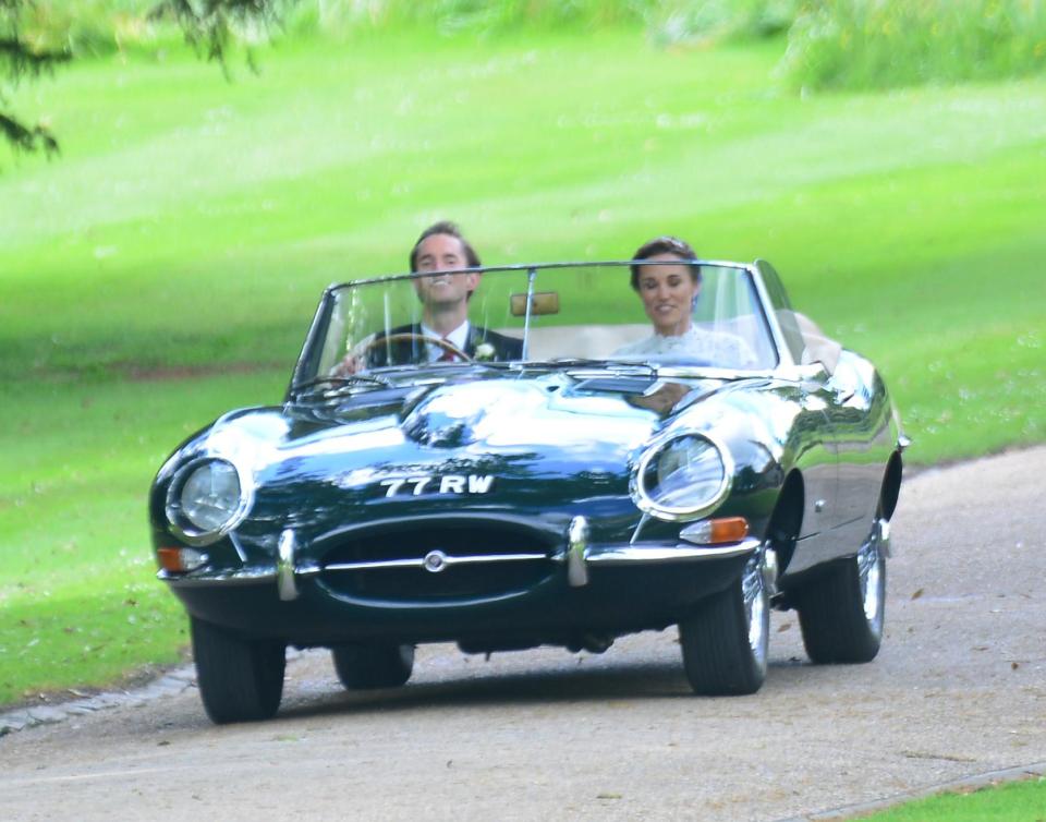  Like her big sister,Pippa and new husband James left the church in a vintage car