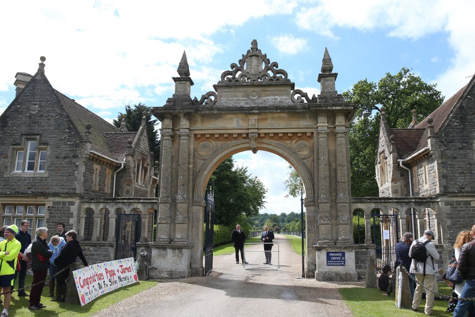 The formal ceremony took place at St Mark’s Church, before guests headed to Englefield House, a 16th century manor set in breath-taking grounds