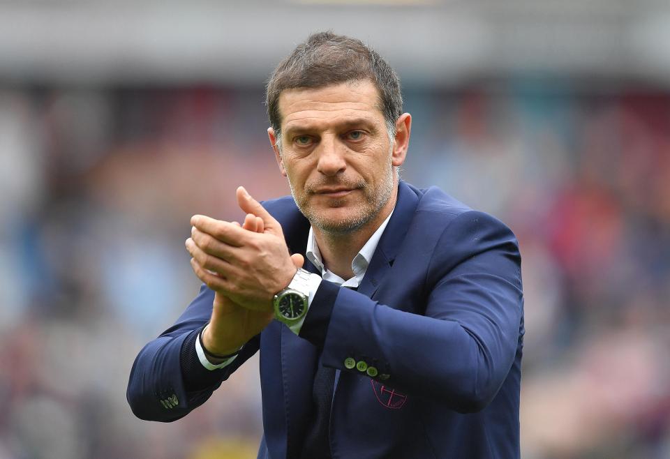  Slaven Bilic is happy to allow his Spanish stopper to leave after he dropped down to second-choice